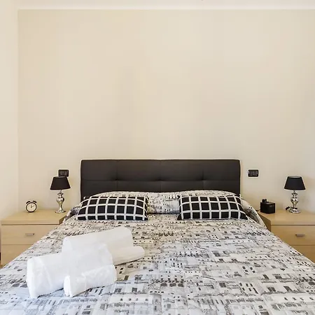 Urban Flat *